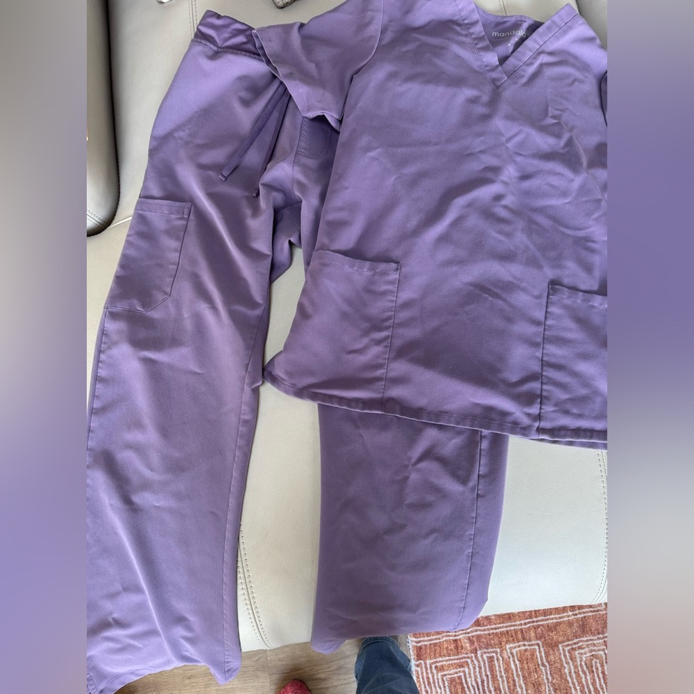 Medium Mandala scrub set in dusty purple